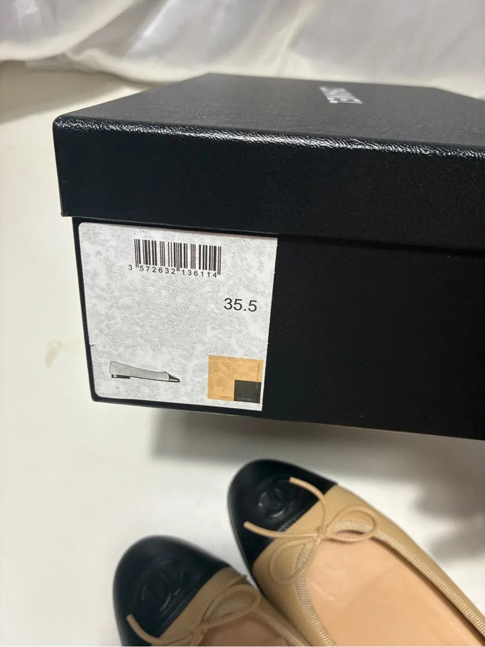 CHANEL Beige Leather Ballet Flats with Black Cap Toe